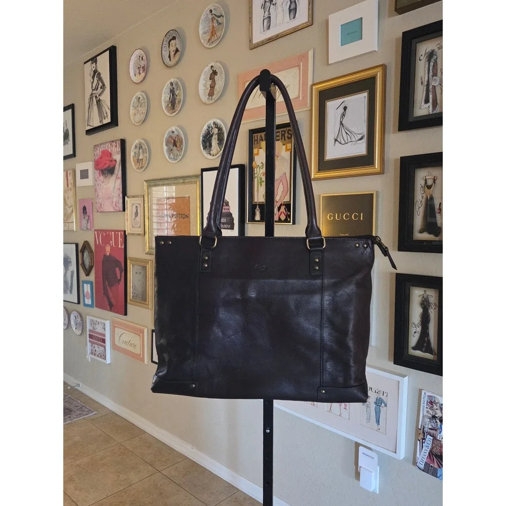 Solo New York Dark Brown Leather Laptop Tote Bag Professional Travel Work Bag